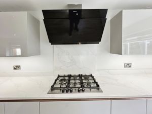 Hob Detail- click for photo gallery